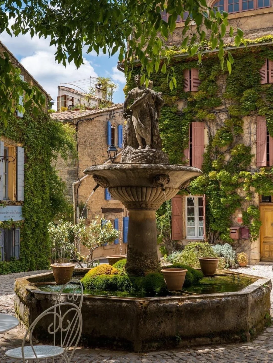 💐怒推一个南法秘境小镇Saignon…