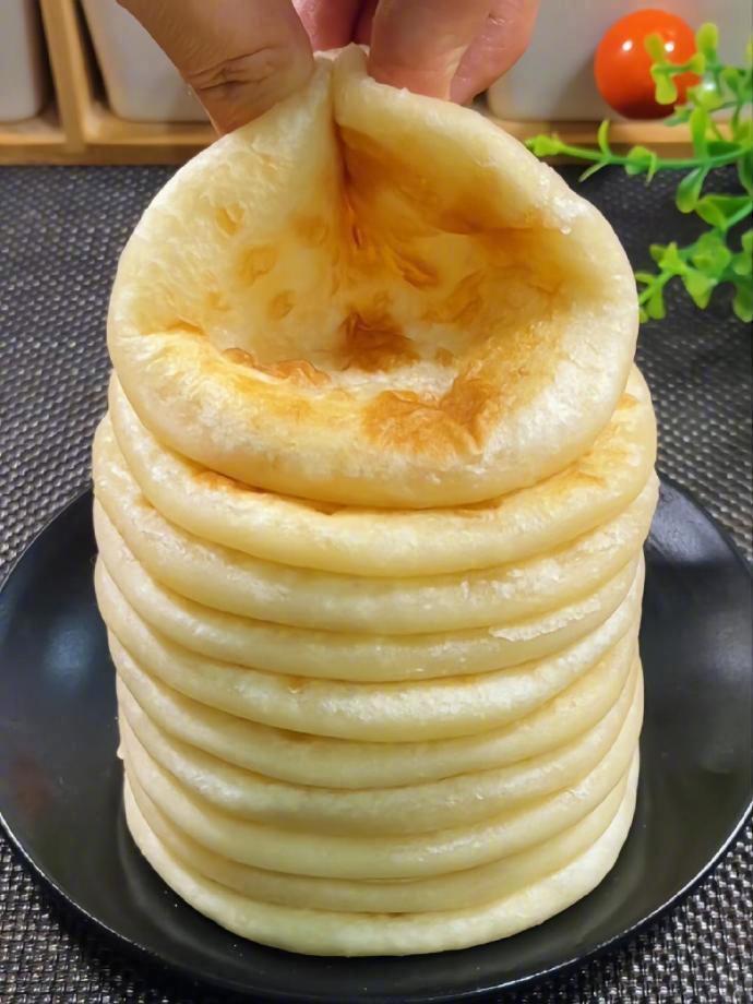 烫面小糖饼，柔软筋道，一口气炫三个。我的宝藏食谱