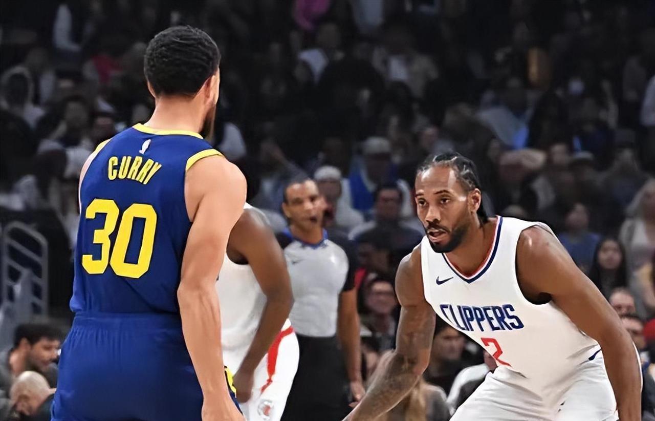 发明附加赛的人，真是个天才，这附加赛可太好看了！勇士vs快船，同样经历伤