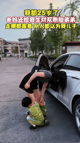 女子今年25岁了，她谈了好几个男朋友，一见面人家就说不愿意，一个个都吹了，原来是