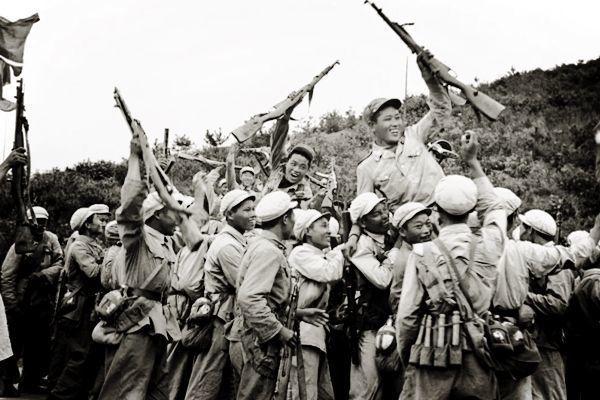 假如不抗美援朝，先打台湾，历史会改写吗？毛主席一句话就给出了答案！他老人家到底是