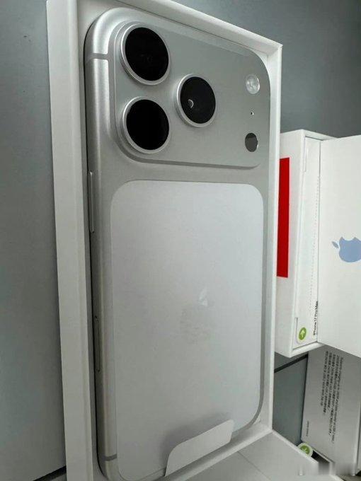 你总能找到理由下单iPhone17Pro哪怕你内心其实认定了它设计丑、不苹果
