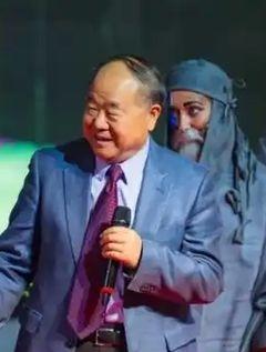 莫言身上最闪光的地方在哪儿？莫言身上最闪光的地方，就是能坦然面对社会公众对他的作