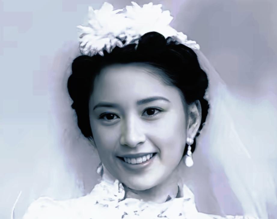 1966年，27岁的胡友松发现生理期没正常来，便问75岁的丈夫李宗仁怎么办。谁料