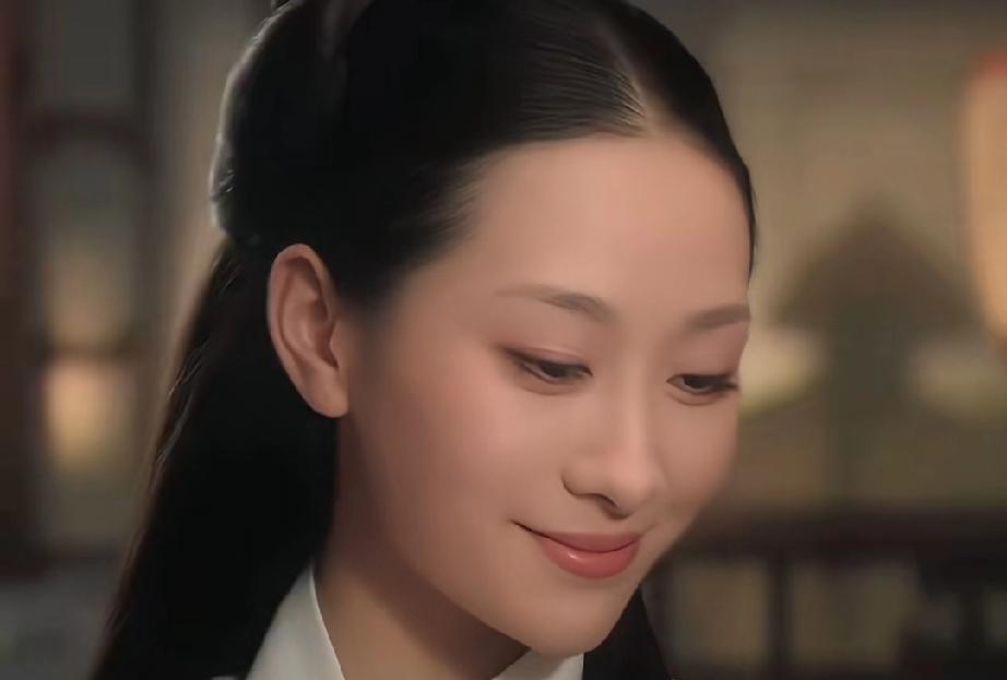 现在再看甄嬛传，发现里面的妃嫔美的好高大上，真的是娇艳欲滴，沉鱼落雁，闭月羞花的