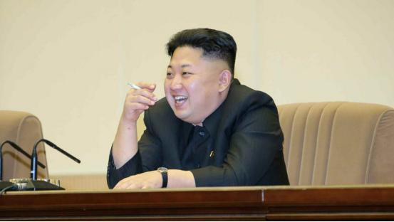 藏不住了，金正恩给普京的回电，就一句话直接把朝俄关系说死，让全世界都安静了。 