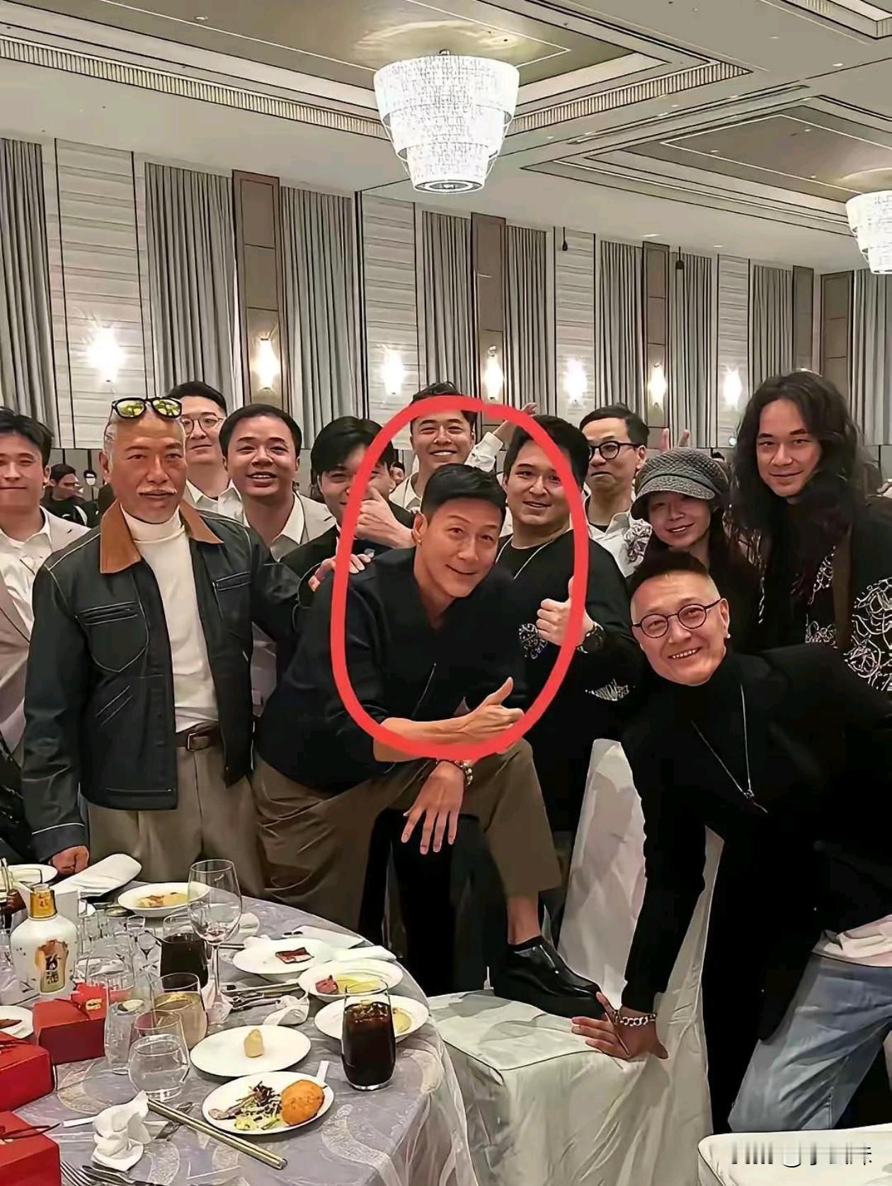 这阵容乌鸦还敢掀桌子吗？