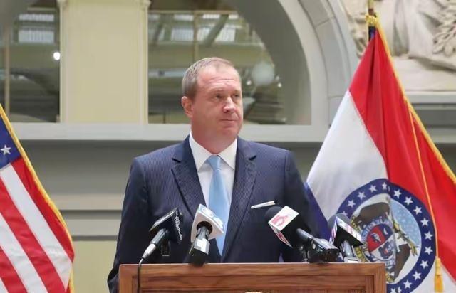 准备直接抢劫！美国法院判罚龙国赔偿250亿美元，并且可以直接扣押龙国资产！想象一