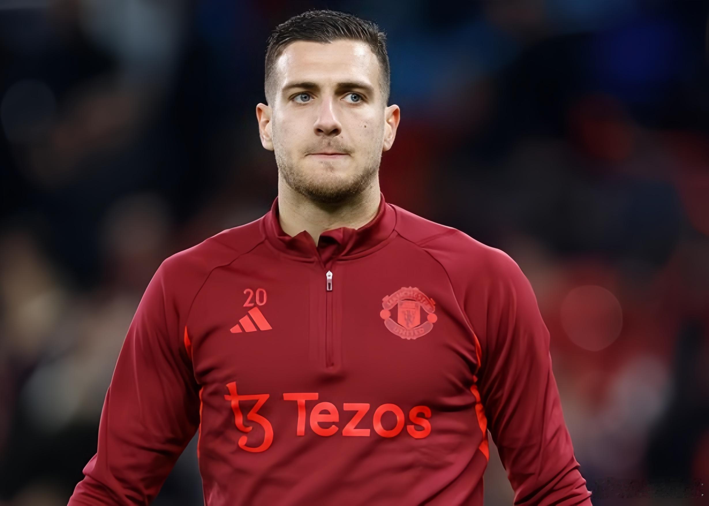 达洛特大赞卡里克：曼联最佳任命，冷静主帅带球队走出至暗达洛特在曼联官方播客中盛赞