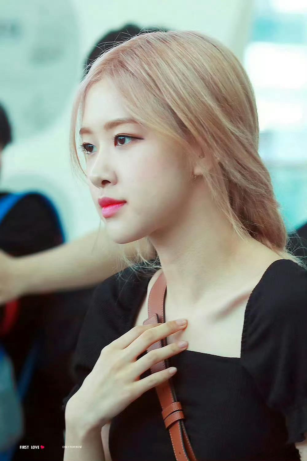 朴彩英女神呀！jennie收拾收拾准备上游艇