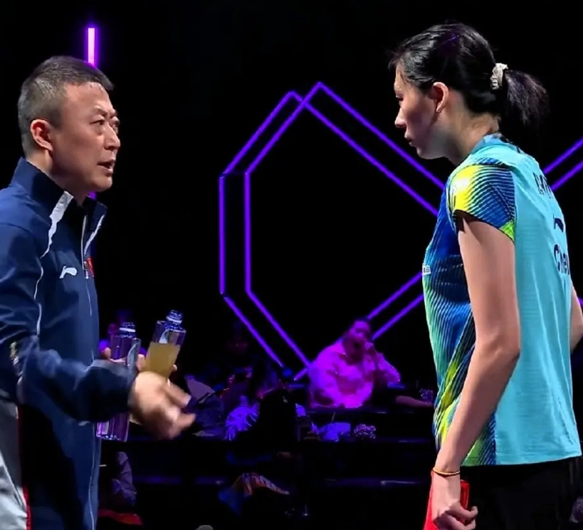 咱有什么说什么，能够帮助陈熠走出困境的只有二个人一、肖战二、邱贻可国