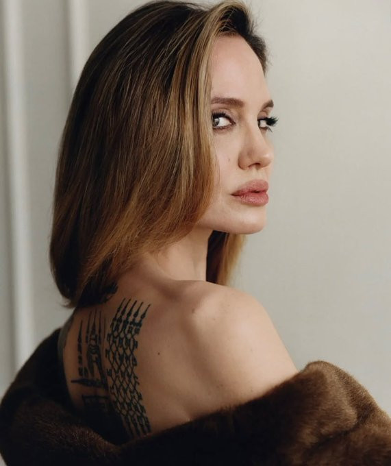 安吉丽娜·朱莉又有新动作了。根据Deadline的报道，她已确认主演一部名为