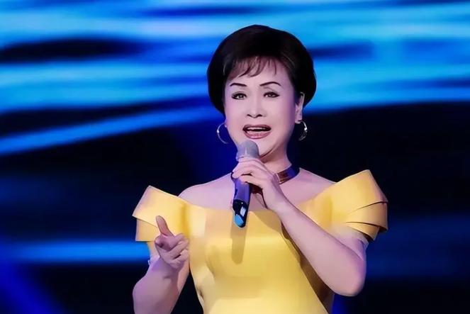 肖劲光大将的儿子娶了李谷一，老父亲只写了一封信，背后的深意让人动容。 上世纪