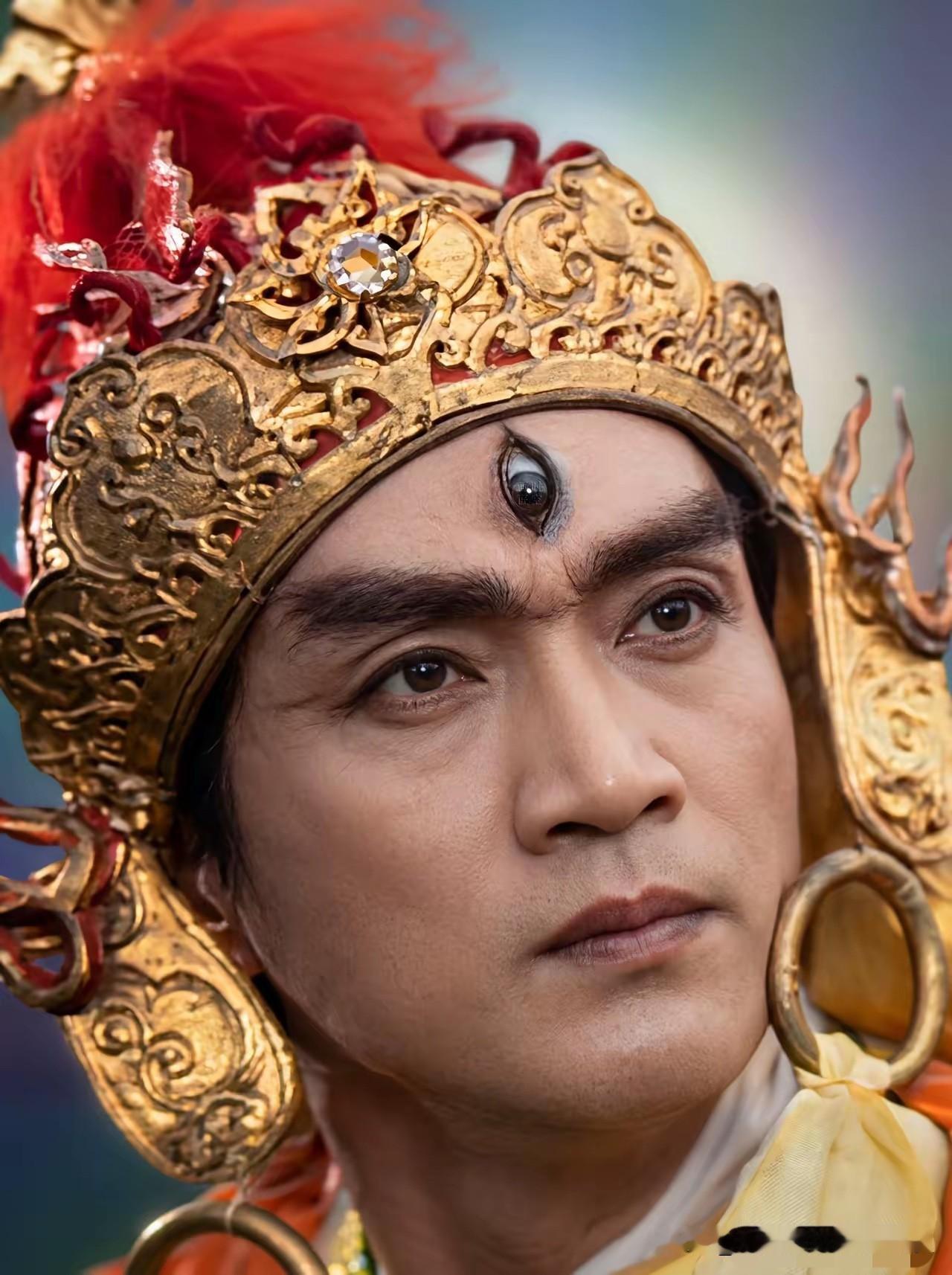《西游记》里二郎神的“听调不听宣”是怎么回事呢，也就是走正式流程的公事，完全配合