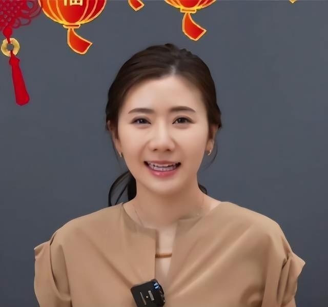 给福原爱正个名-她根本不是出轨，当时福原爱已经离台回日本了，分居了。在国外夫妻分