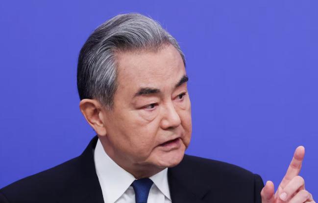 中国和英国谈妥了！3月19日，王毅外长和英国外交大臣库珀通电话，而这通电话也