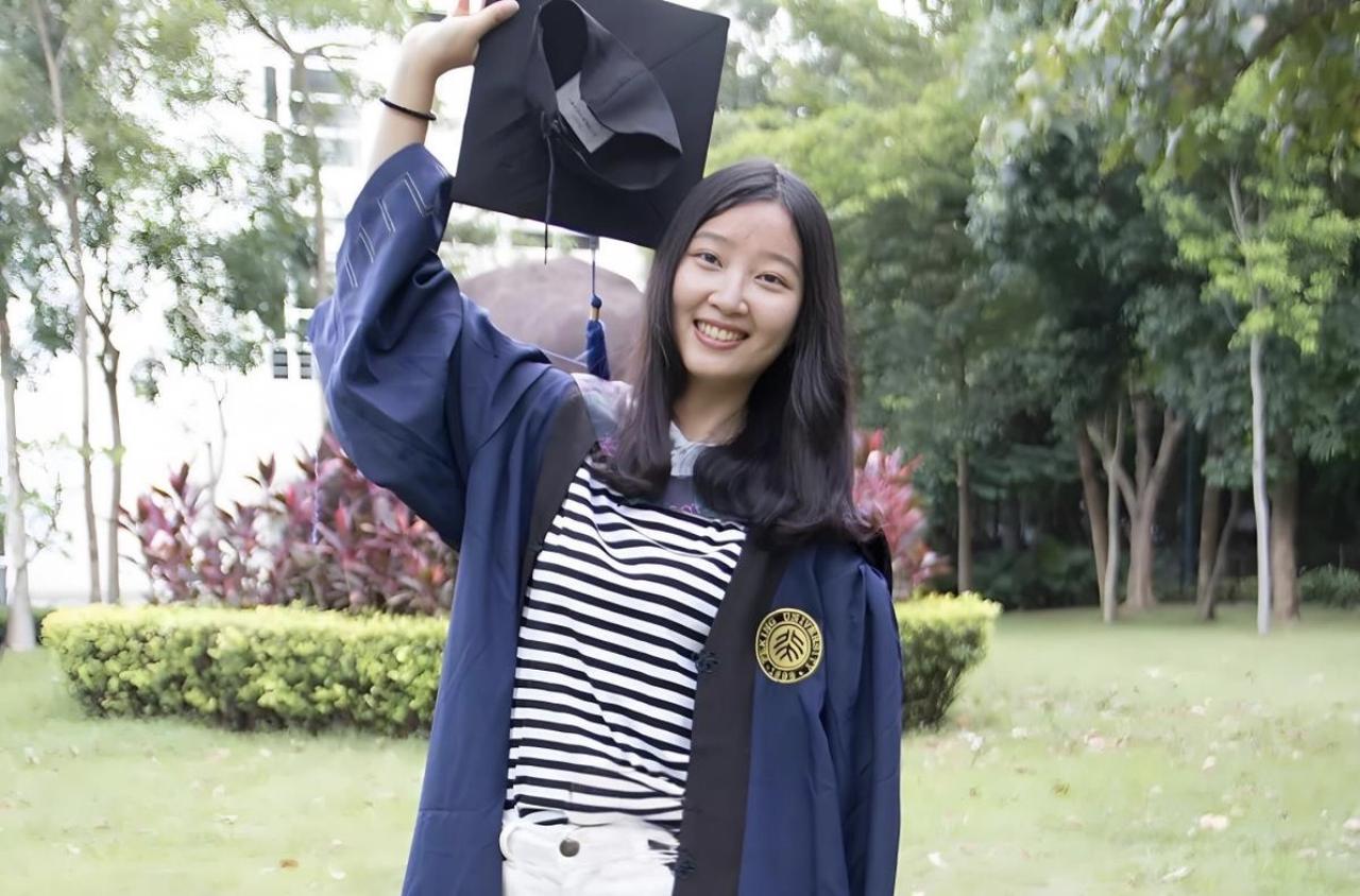 结合牢A说的美国斩杀线，女留问题，糖霜苹果等等现象，很多人怀疑章莹颖的尸体也被…