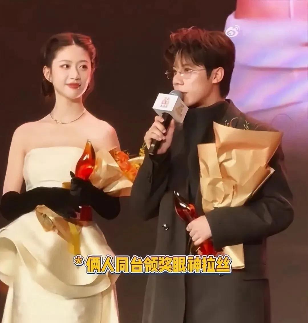 向涵之官宣单身！妹妹清醒“休夫”了！狗仔拍到的视频，向涵之跟周奇的恋情是板上