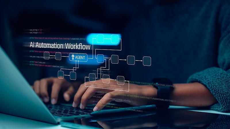 之前的应用:基于python开发一个程序，在windows上运行现在的应用: