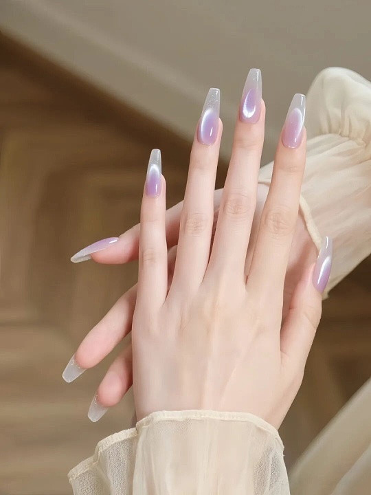 体内有没有癌看双手就知道体内潜藏癌变或相关病变时，双手可能会出现这些异常信号，需