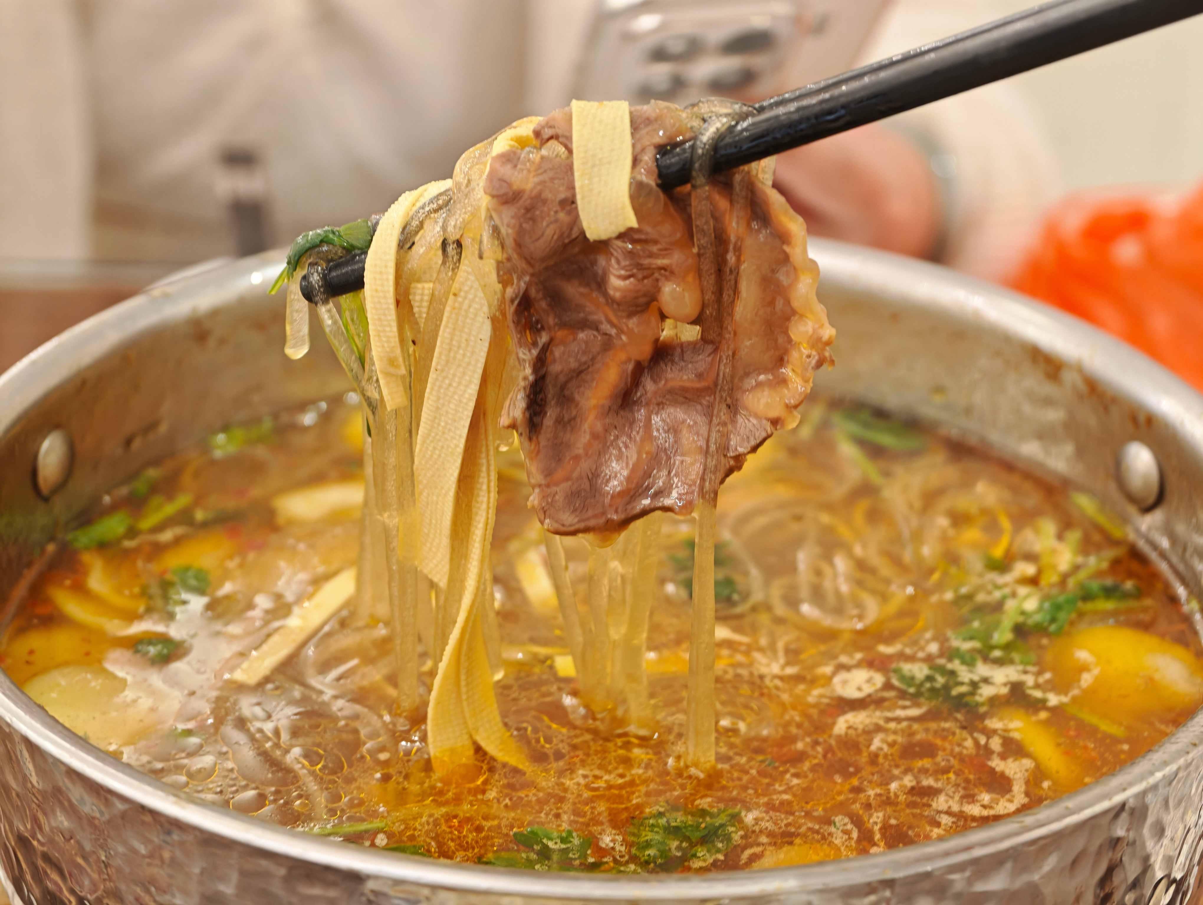 淮南牛肉汤这个吃法还挺新奇的（78一份，就是肉少了）