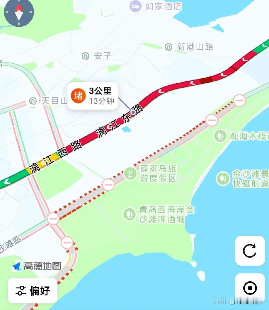 堵、堵、堵！青岛啤酒节，从青岛去啤酒节，直接堵死了！今晚，青岛国际啤酒节盛大