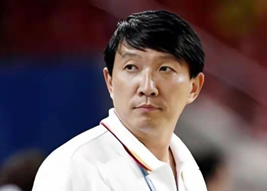 坚持以赛育人！宫鲁鸣亚洲杯大胆提拔新生代球员备战女篮亚洲杯的集训周期里，主