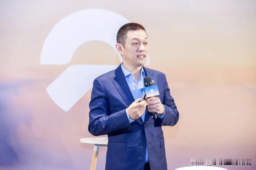 蔚来“活了”！刚刚蔚来发布了三季度财报：交付量、营收、综合毛利率、整车毛利率全