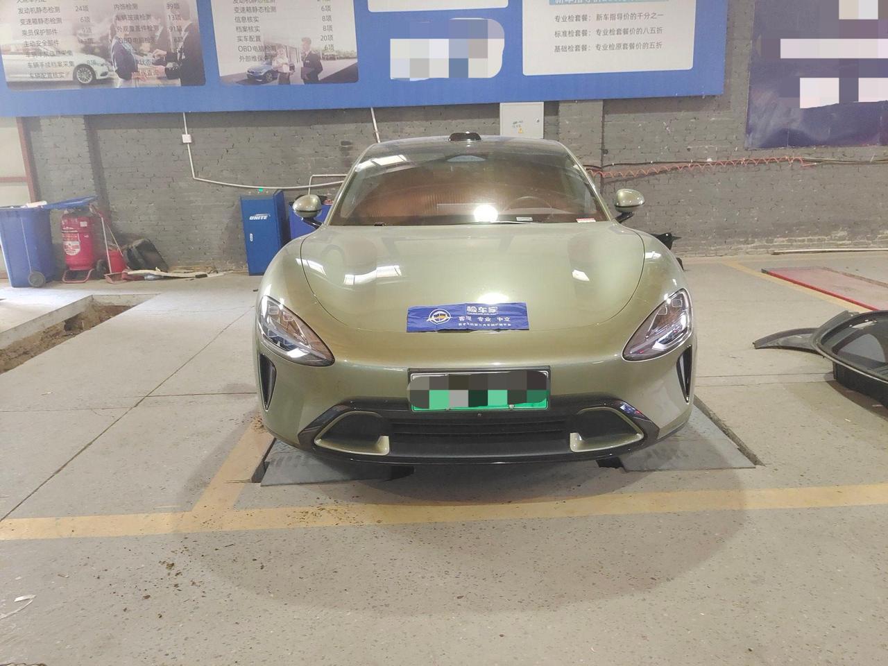 扎心，老款SU7刚到手，新款就预售了！前几天帮粉丝验了一台小米SU7，24年1