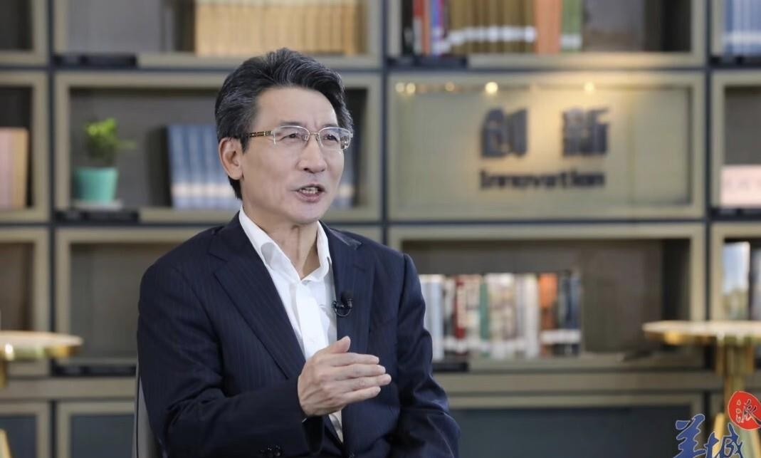 薛其坤落选2026年诺贝尔物理学奖，今年的奖颁给了冰立方中微子天文台的哈尔岑。他九月刚拿了引文桂冠奖