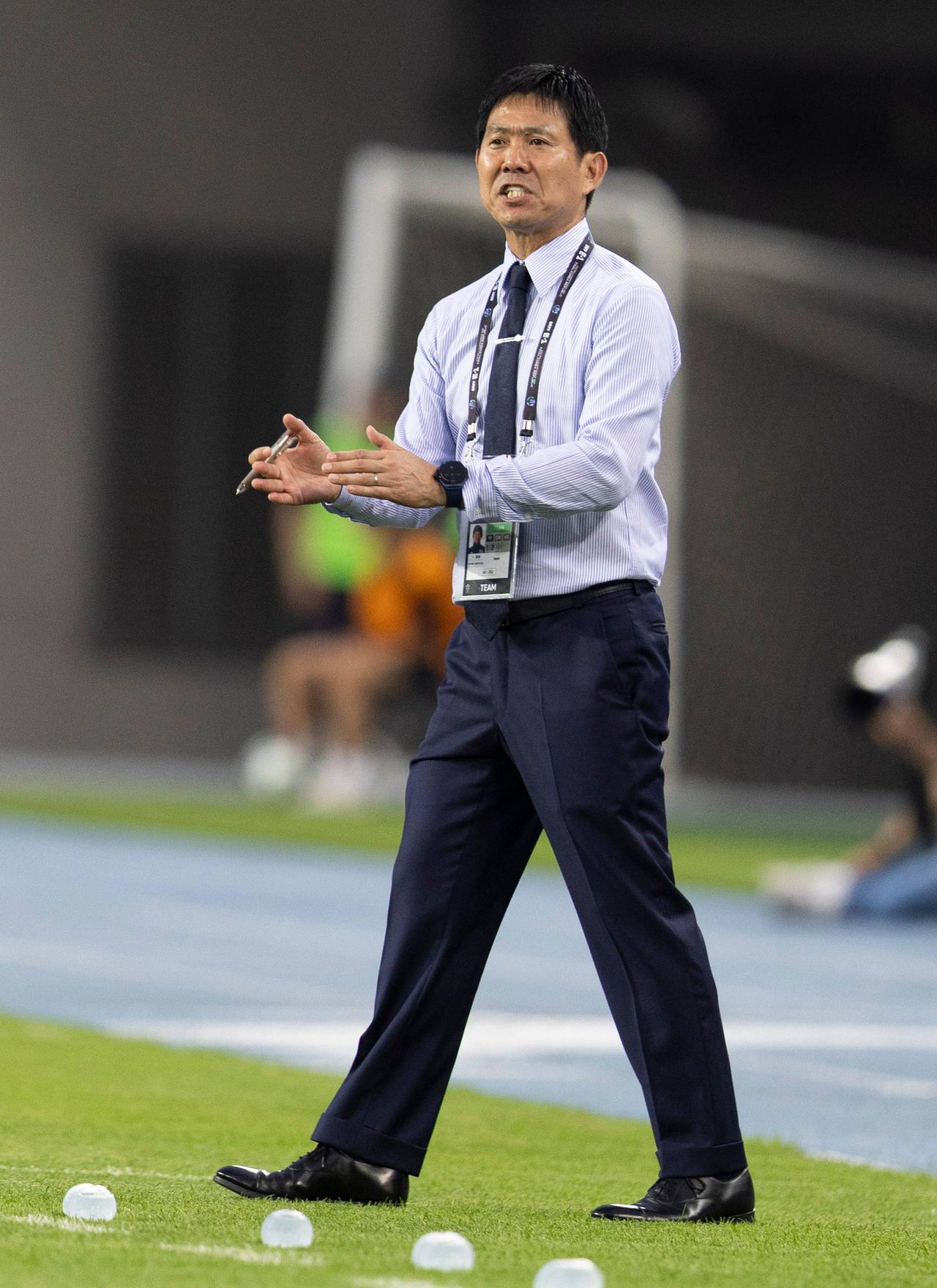 日本主帅森保一明确表示世界杯首场比赛要给荷兰致命一击！言外之意日本首场小组赛目标