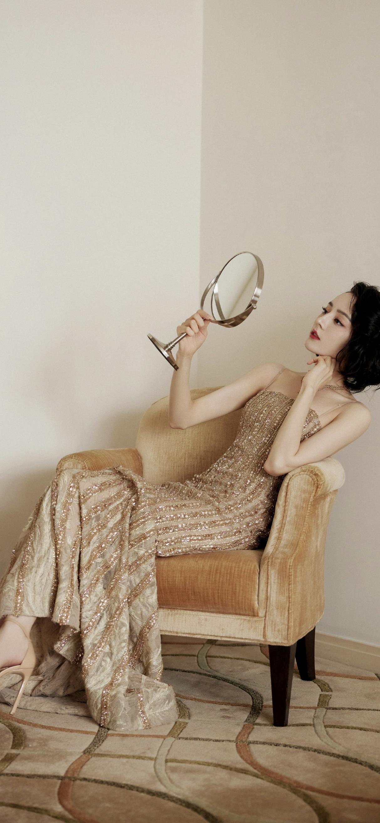 美女壁纸-第5989期-迪丽热巴