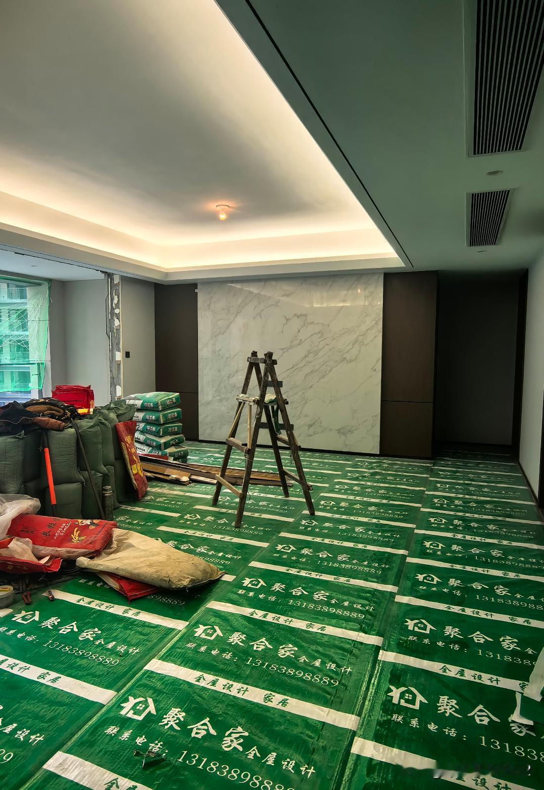 95后的侄儿掏空三代人在成都买房，收房就亏100个。谁懂啊！这小子没上几年班当