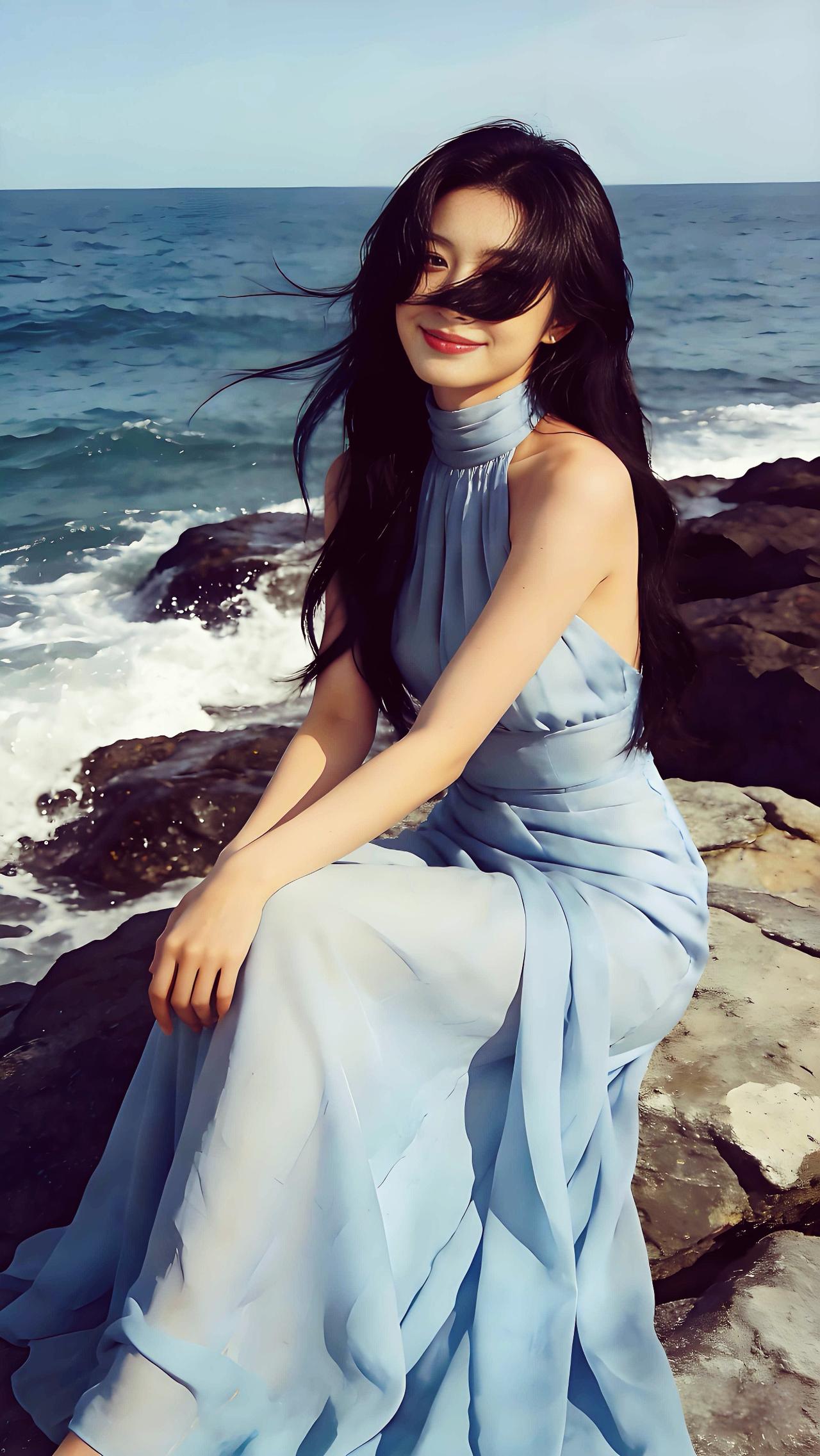 海韵衬佳人，清新又灵动。