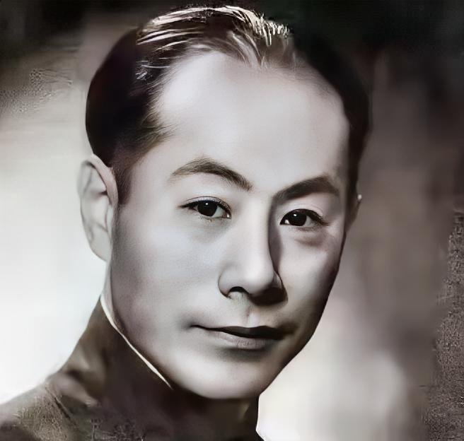 1984年，贺子珍病逝，给她送行的人群中，有一男子不停大声哭喊着四个字，特别引人