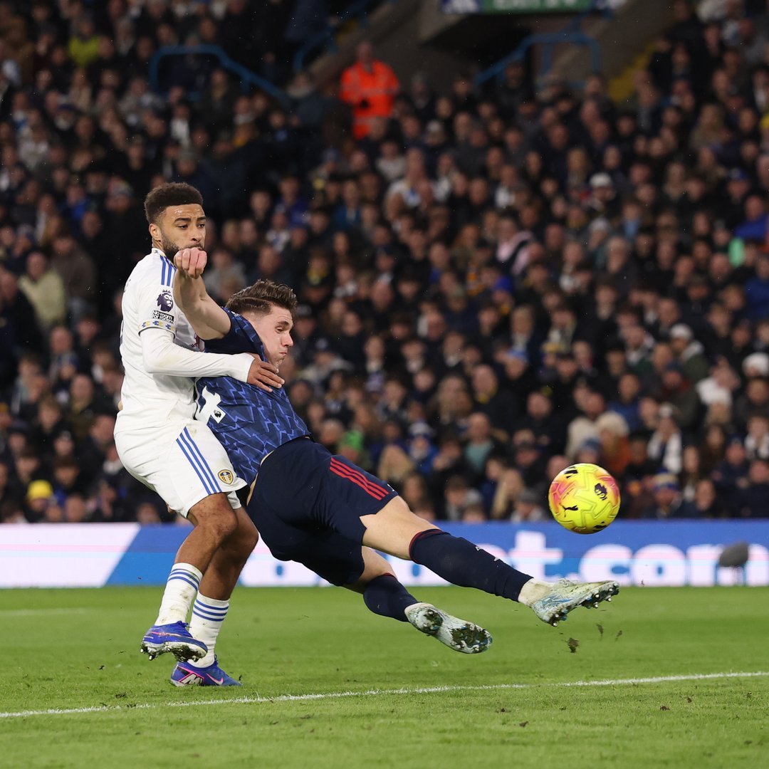 阿尔特塔谈约克雷斯的进步：“是的，我想说的是他全面的比赛和表现。他在行动上，特别