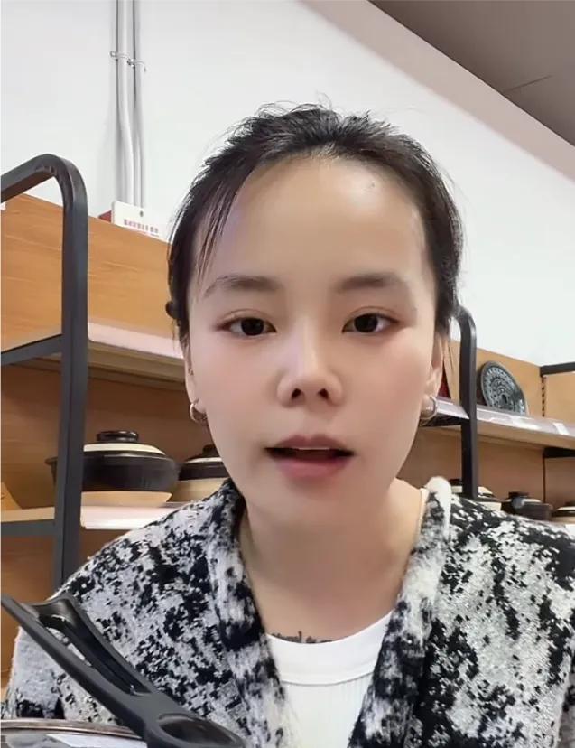 熊磊今天底气突然非常十足！熊磊说：你妈妈怎么给你们交代？P了你们这么多年？