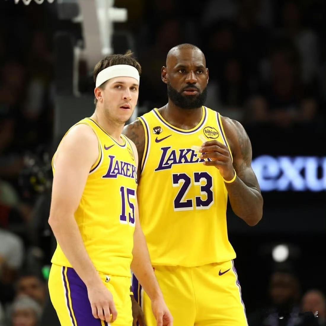 湖人队利好！里弗斯要回来了！明天上午8点半，湖人队与火箭队的首轮系列赛G3将