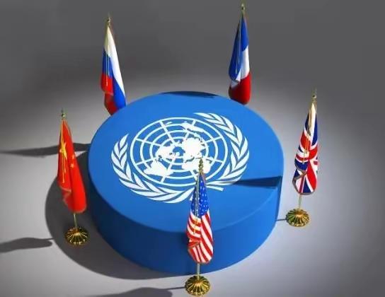 中国在联合国排名大变，岛内名嘴赖岳谦建议″把联合国总部迁到中国″！