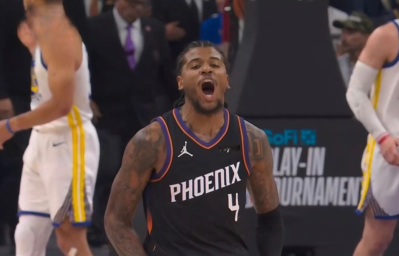 风雪融化了，杰伦格林终于在季后赛（附加赛）打出惊艳表现，两场比赛分别得到35分和