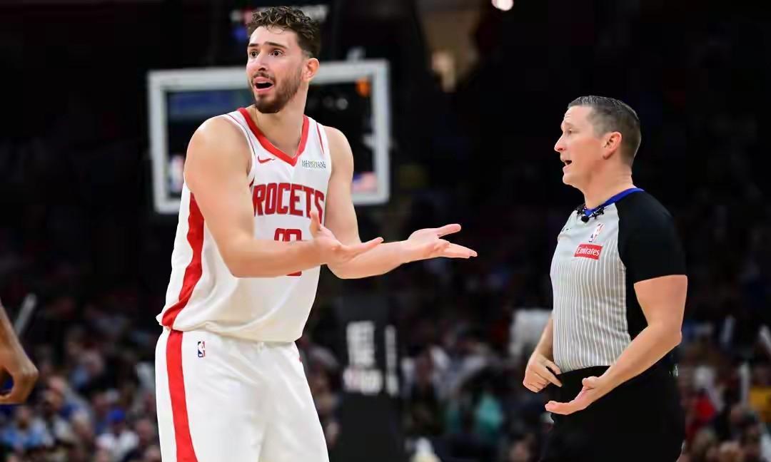 火箭后面连续在洛杉矶两个客场估计都是大败北京时间12月24日、26日，火箭队分