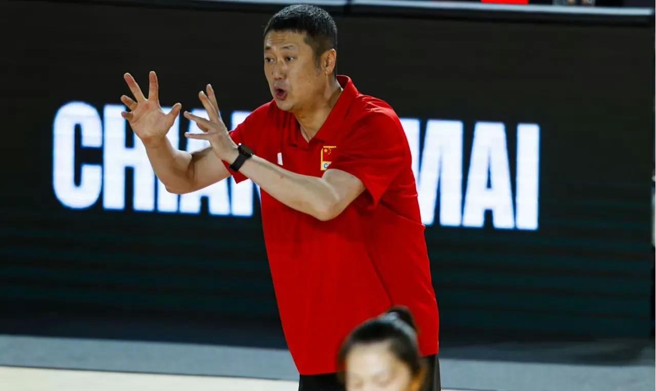 中国女排拒绝“一点攻”。赵勇在接受采访时表示，这几天的中国队做了重点训练，“队员