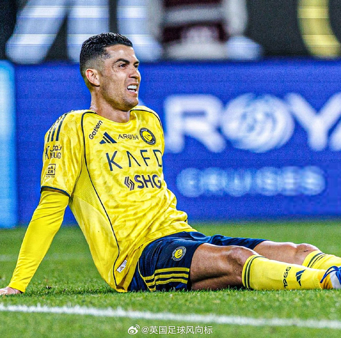 【C罗回西班牙疗伤】利雅得胜利主帅豪尔赫-热苏斯透露，经过扫描检查，C罗的大腿腿