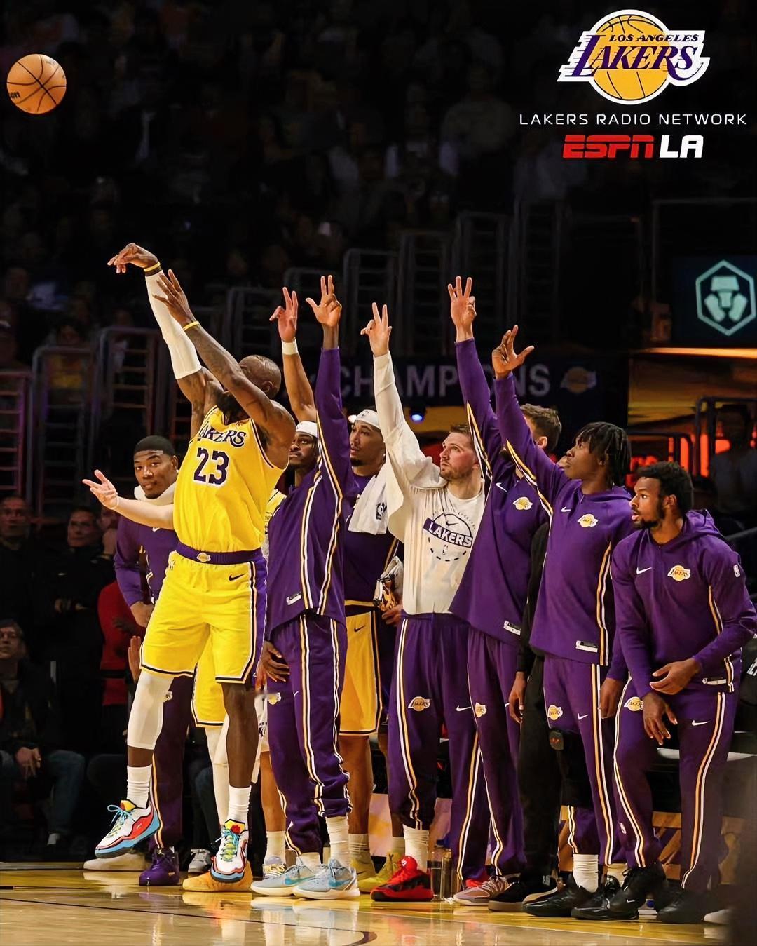 湖人为何成为联盟唯一关键时刻不败球队？据统计湖人本赛季关键时刻8胜0负，成为联