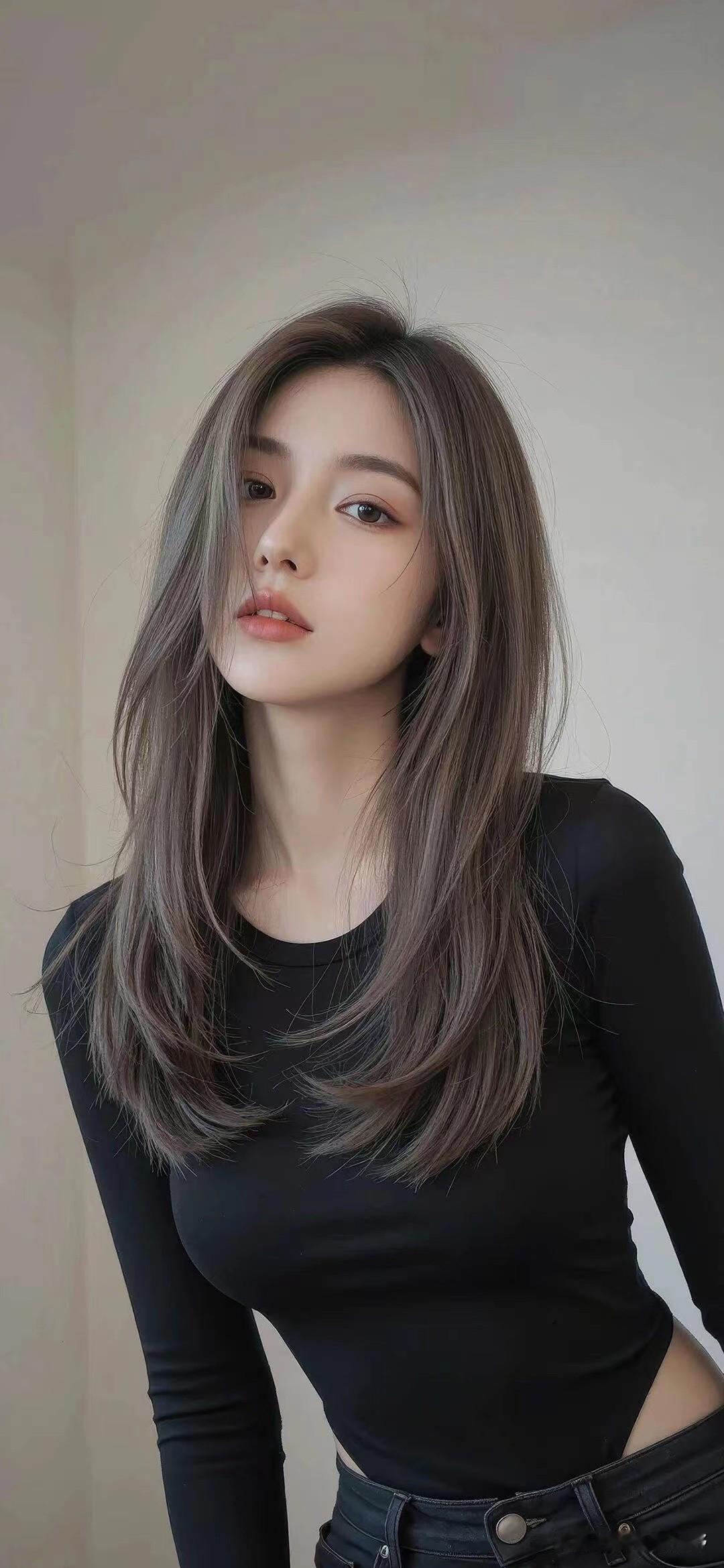 温柔冷艳，黑衣少女，气质满分💖女孩子怎么穿搭既时尚又好看?绝美黑裙穿搭黑衣