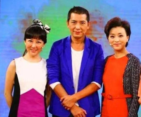这三位都是家喻户晓的主持人。你可知道他们都是谁吗？老主持人今昔