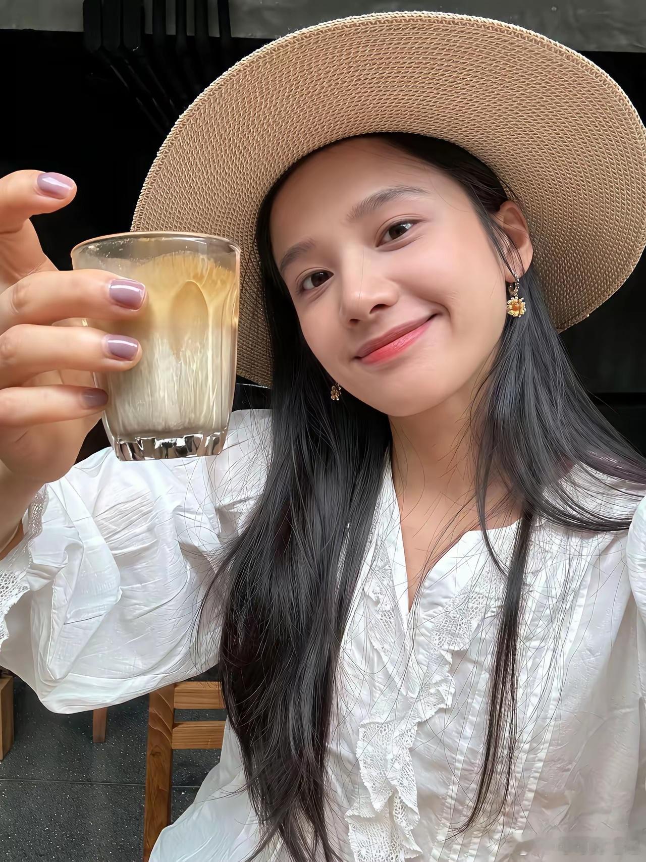 如果自拍是种天赋张婧仪张婧仪