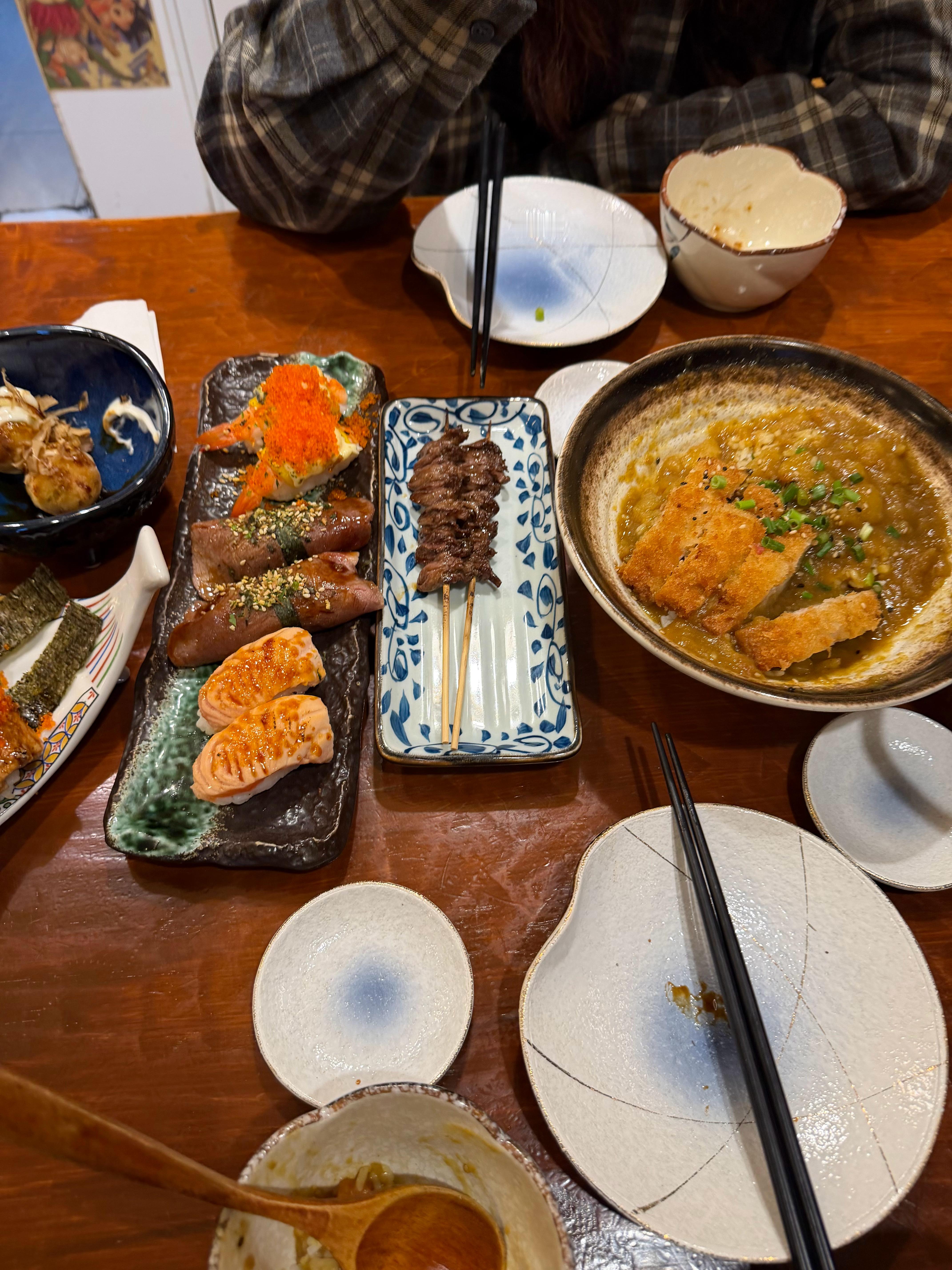 吃到美味咖喱饭