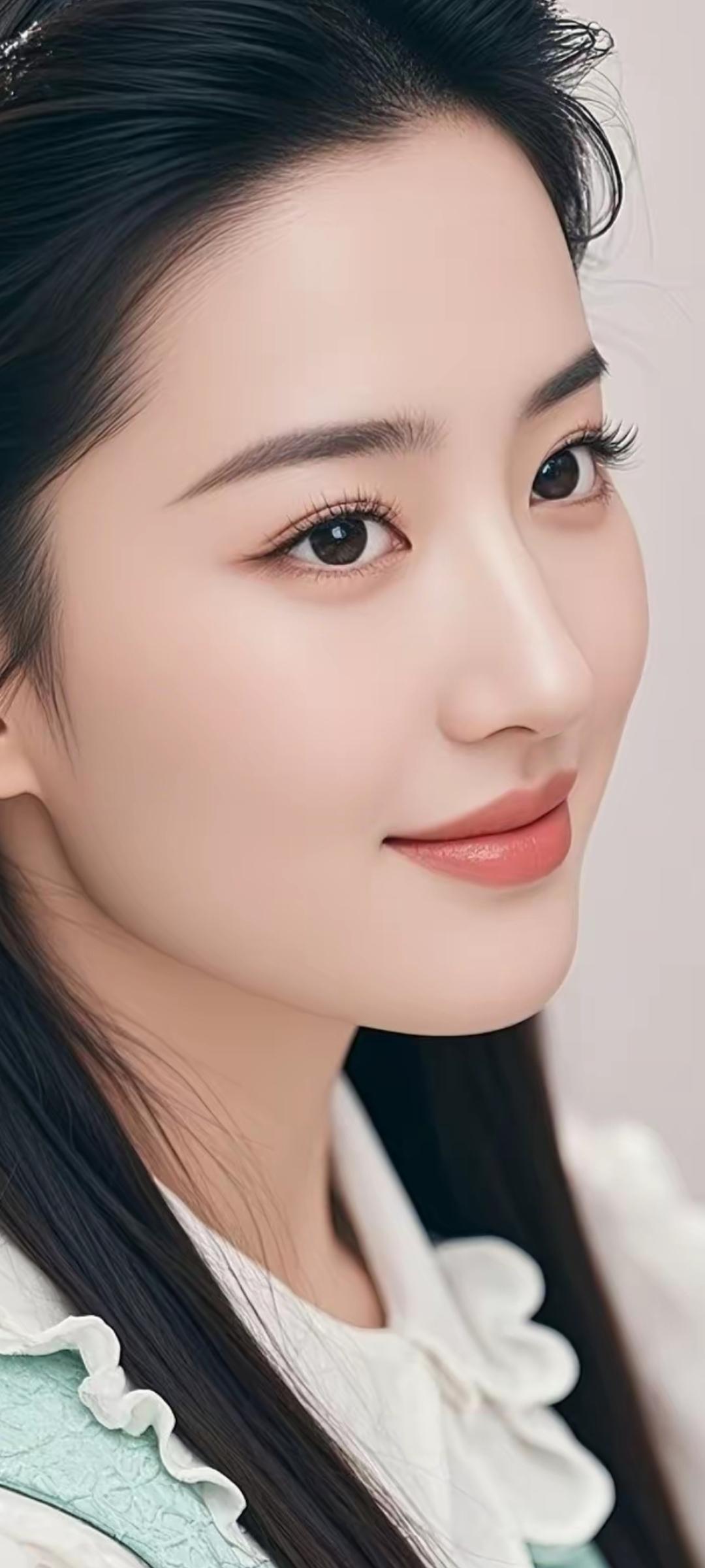 温柔甜美的微笑，如春风般温暖人心。