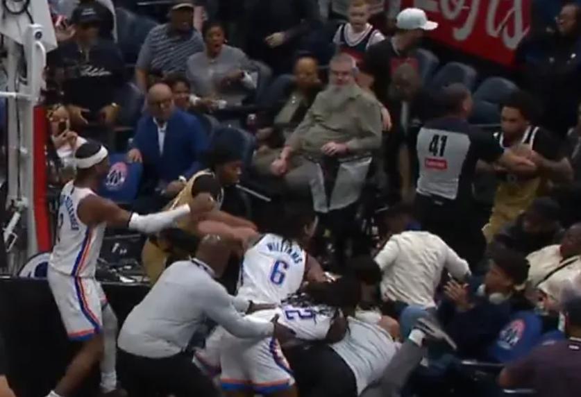 雷霆四将火爆冲突被驱逐！一场普通对决如何演变成赛场风暴？